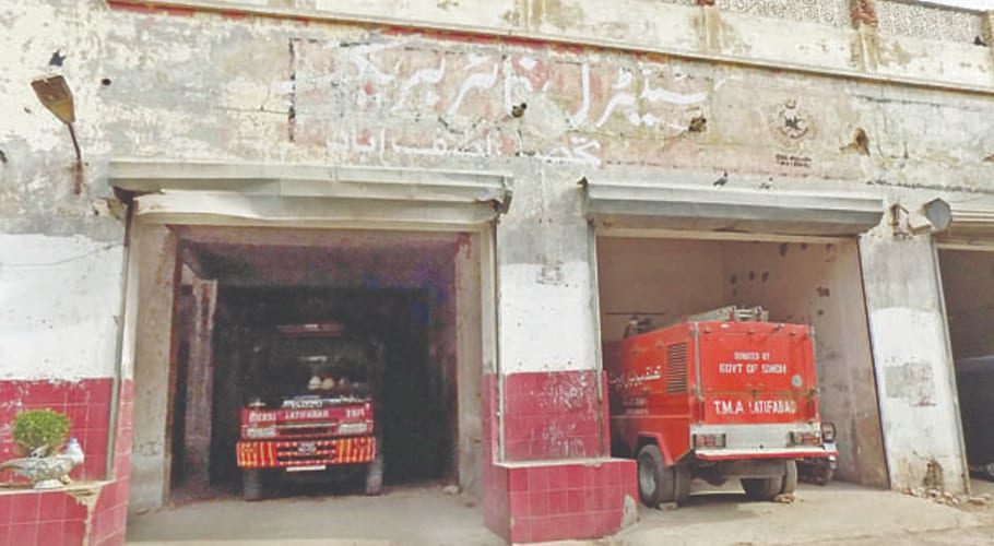 10 fire stations closed in Karachi
