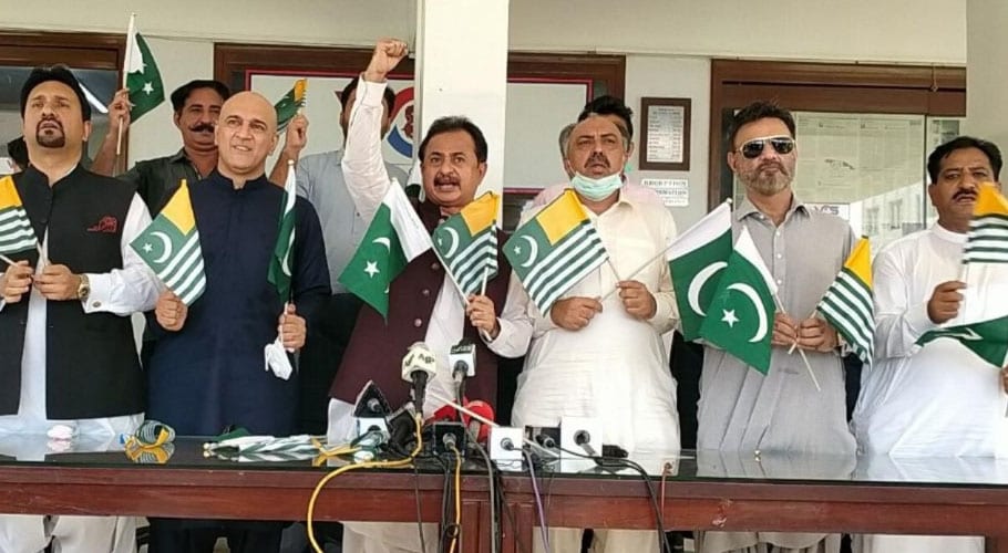پانچ اگست کوکراچی سے سکھر تک ٹرین مارچ نکالا جائیگا، پی ٹی آئی رہنماء