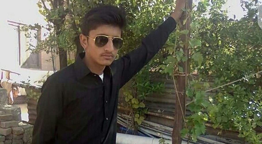 اسلام آباد میں 17 سالہ نوجوان نہر میں ڈوب گیا، ورثاء کا احتجاج شروع، روڈ بلاک