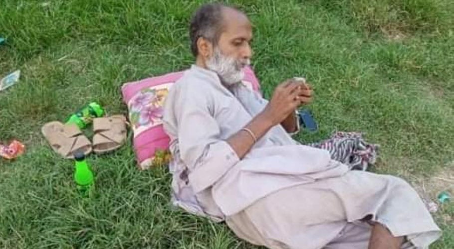 راولپنڈی میں بہن بھائیوں نے زندگی وقف کرنے والے بڑے بھائی کو گھر سے نکال دیا