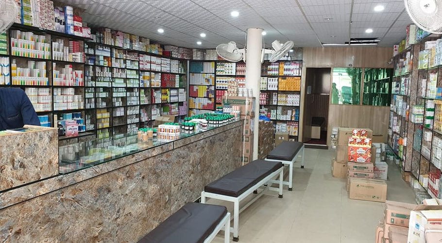 منڈی بہاؤ الدین میں سرِ عام بھتہ وصولی شروع، میڈیکل اسٹورز دُہائیاں دینے لگے