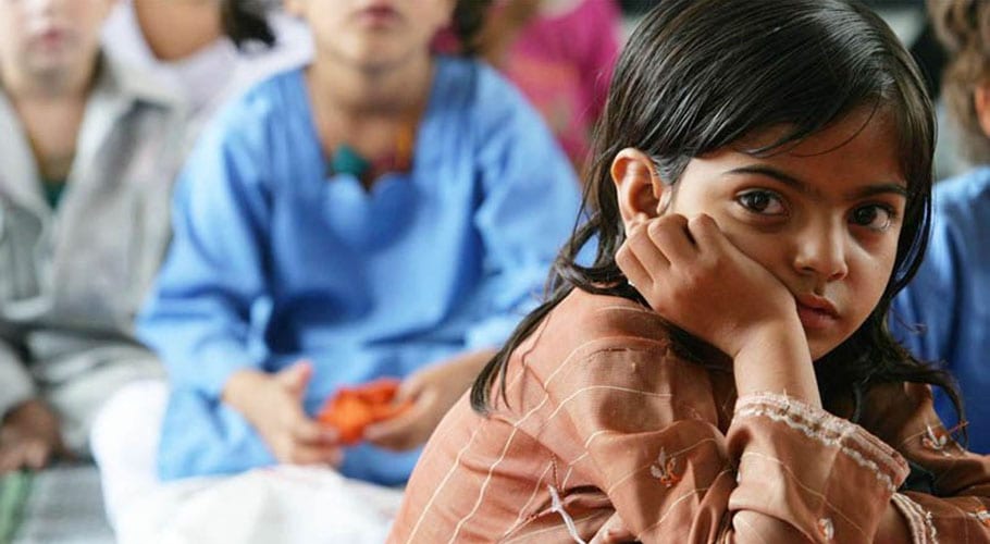 مریضوں کی تیمار داری بچوں کا فرض ہے۔پاکستان کے 85 فیصد شہریوں کی رائے