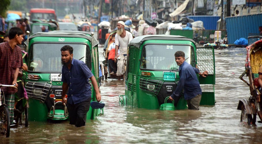 بنگلہ دیش میں شدید بارشیں، سیلاب نے تباہی مچادی، 251افرادہلاک