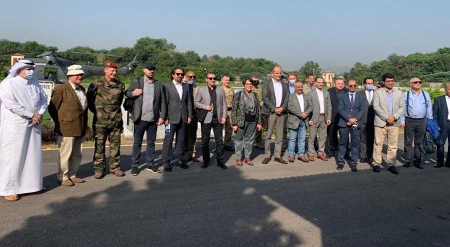 Diplomats visit LoC, meet victims of Indian unprovoked firing