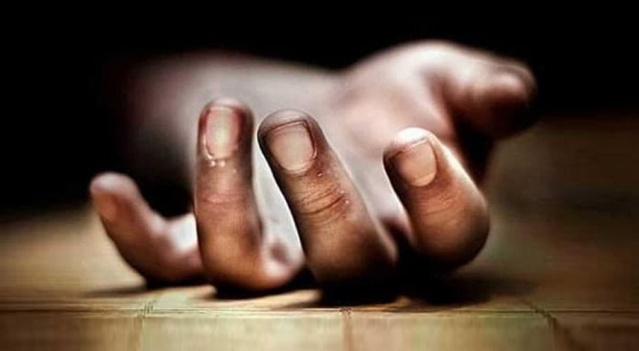 پسرور میں بیوی کو شوہر اور سسرالیوں نے مل کر آگ لگا دی، 5 بچوں کی ماں جاں بحق