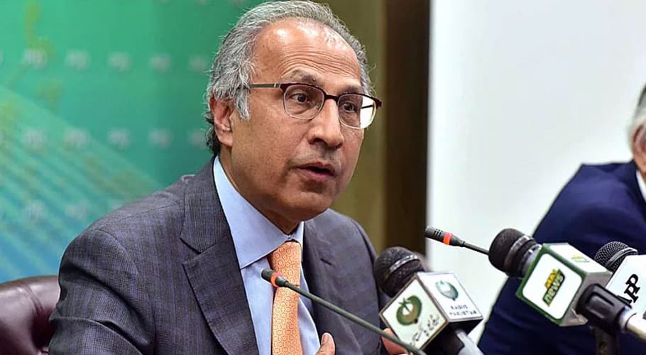 سابق وزیرِ خزانہ حفیظ شیخ کا کورونا وائرس ٹیسٹ کا نتیجہ مثبت آگیا