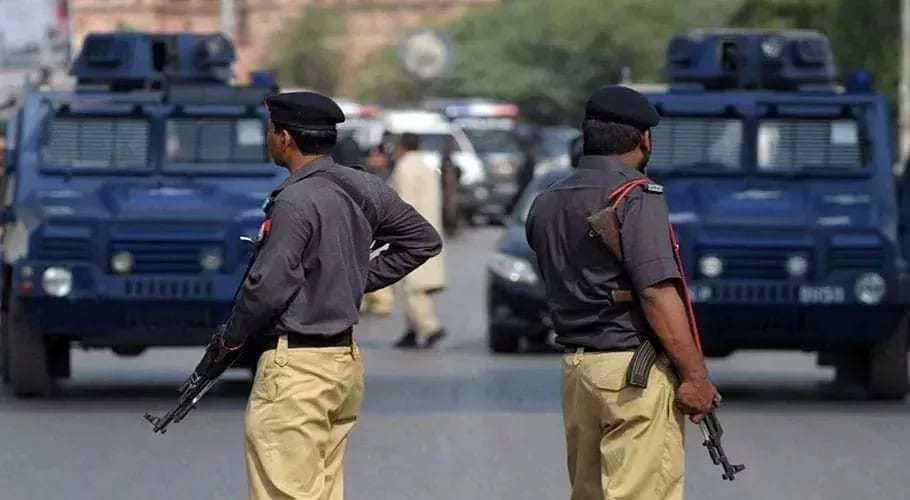 کراچی پولیس کی کارروائی، بینک سے پیسے نکالنے والوں سے لوٹ مار پر3 ملزمان گرفتار