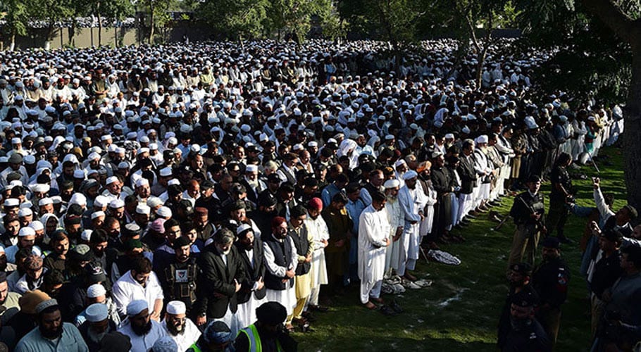 مولانا عادل خان کی نمازِ جنازہ جامعہ فاروقیہ کراچی میں ادا کردی گئی