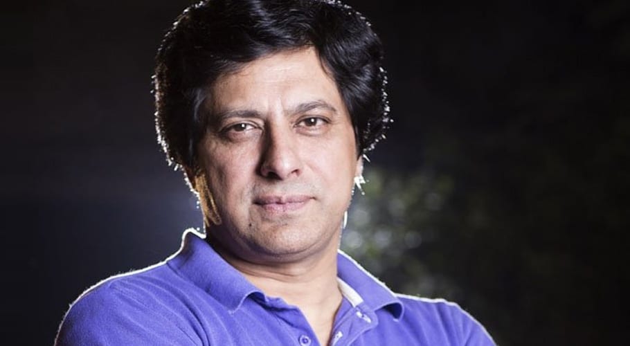 معروف گلوکارجواد احمد بھی کورونا وائرس میں مبتلا ہوگئے