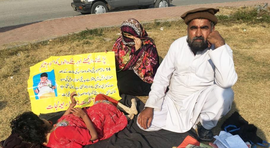 قبضہ گروپ نے جائیداد پر قبضہ کرکے بچیوں کو اغواء کرلیا، محمد اکرم انصاف کیلئے در بدر