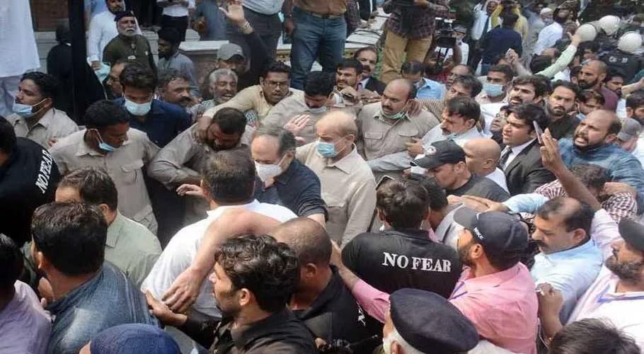 منی لانڈرنگ کیس، وزیراعظم شہباز شریف عدالت میں پیش