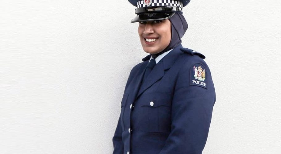 نیوزی لینڈ کی پولیس فورس میں زینا علی پہلی باحجاب خاتون افسر تعینات