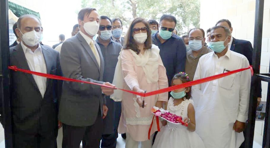 Karachi students get a new school through USAID