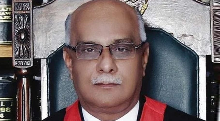 چیف جسٹس پشاور ہائیکورٹ وقار احمد سیٹھ کورونا کے باعث انتقال کرگئے