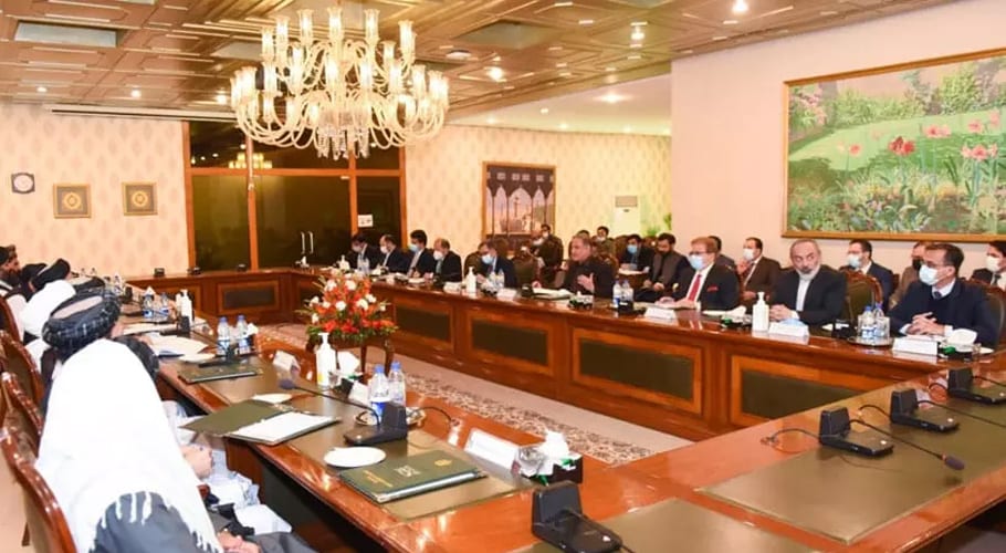 افغان طالبان سیاسی کمیشن کے وفد کی شاہ محمود قریشی سے ملاقات، افغان امن عمل پر گفتگو