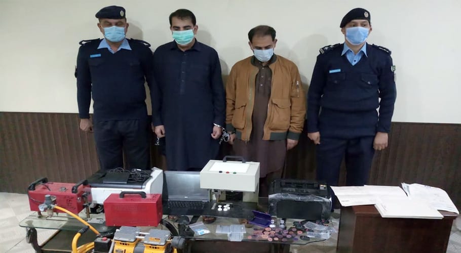 اینٹی کار لفٹنگ سیل پولیس کی کارروائیاں،10مسروقہ گاڑیاں بر آمد