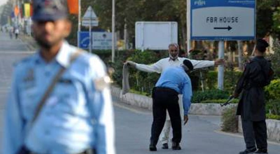Two policemen injured in Rawalpindi firing