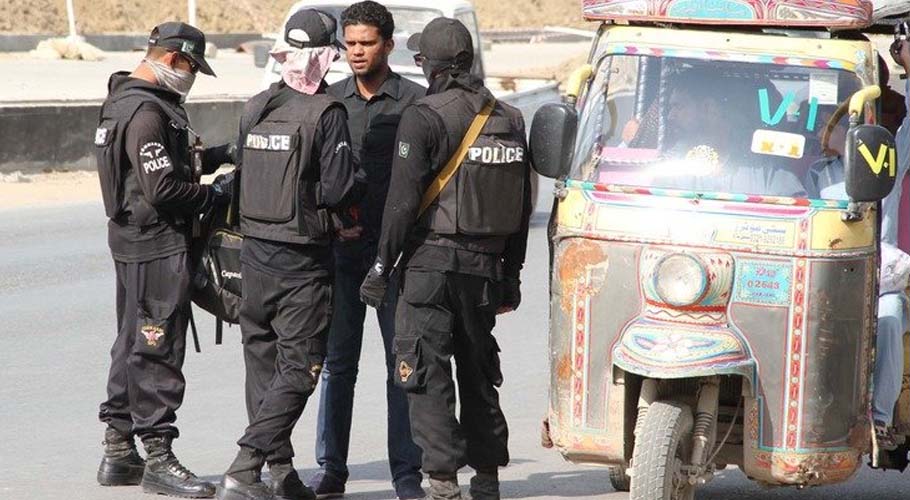 کراچی میں 1 ہفتے کے دوران 10 سے زائد پولیس مقابلے، 19 ملزمان گرفتار، مقدمات درج