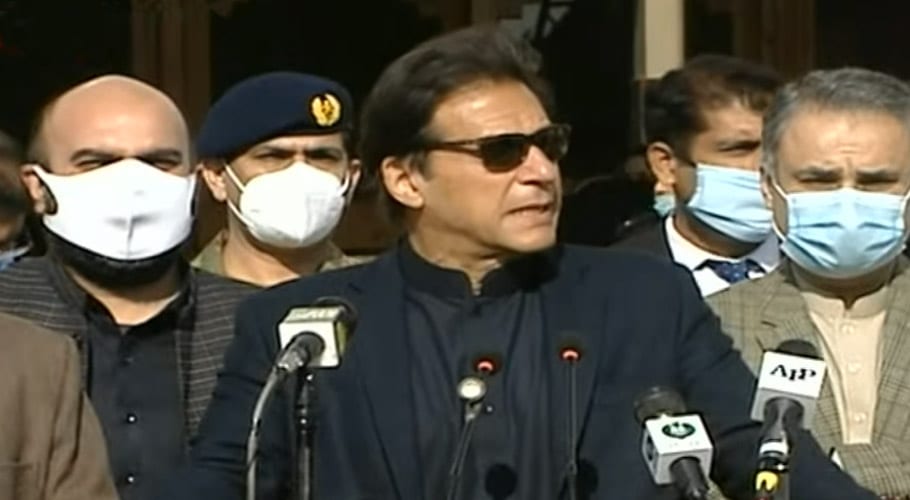 قوم نے 16 دسمبر کو مل کر دہشت گردی کا مقابلہ کرنے کا فیصلہ کیا۔وزیرِ اعظم