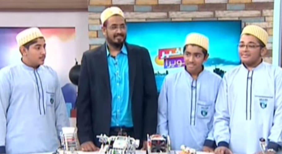 روبوٹ بنانے کے عالمی مقابلے میں پاکستانی طلباء کا اعزاز، چوتھی پوزیشن حاصل کر لی