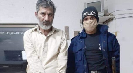 ابراہیم حیدری پولیس کی کارروائی، بدنام زمانہ منشیات فروش گرفتار