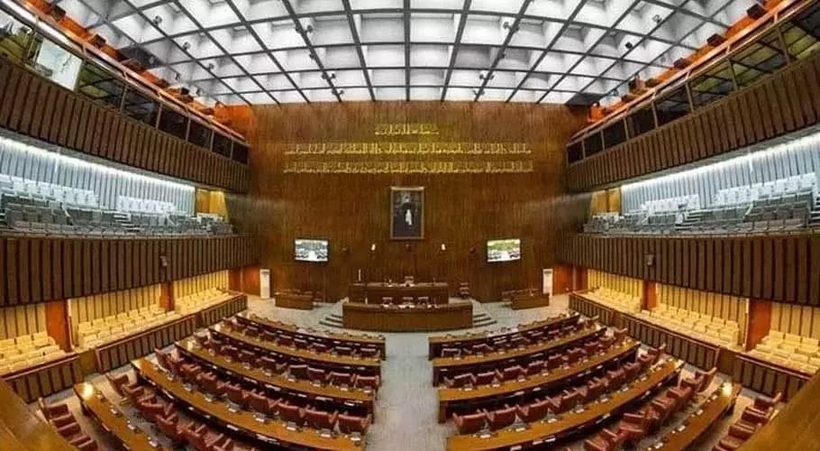 ن لیگ اور جے یو آئی نے سینیٹ الیکشن مارچ سے قبل کرانے کی مخالفت کردی