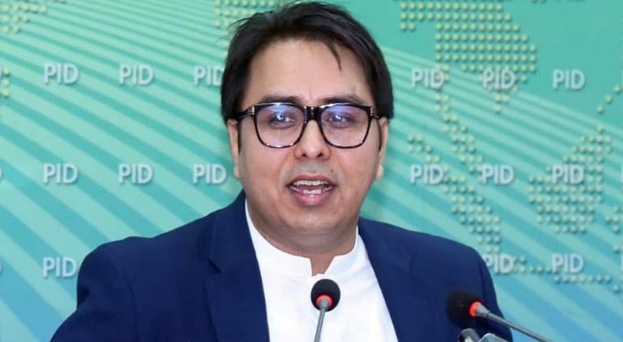 فیصل آباد میں کمسن ملازمہ پر تشدد کے کیس میں مطلوب خاتون گرفتار، شہباز گِل کی تصدیق