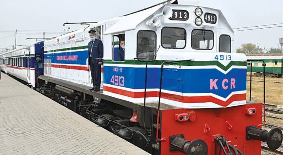 کراچی سرکلر ریلوے کی مکمل بحالی میں 9 ماہ سے 1 سال لگ سکتا ہے۔پراجیکٹ ڈائریکٹر