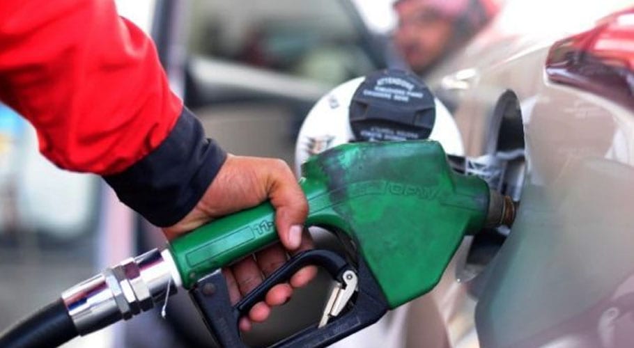 اوگرا نے پیٹرولیم مصنوعات کی قیمتوں میں ردوبدل کی سمری تیار کرلی