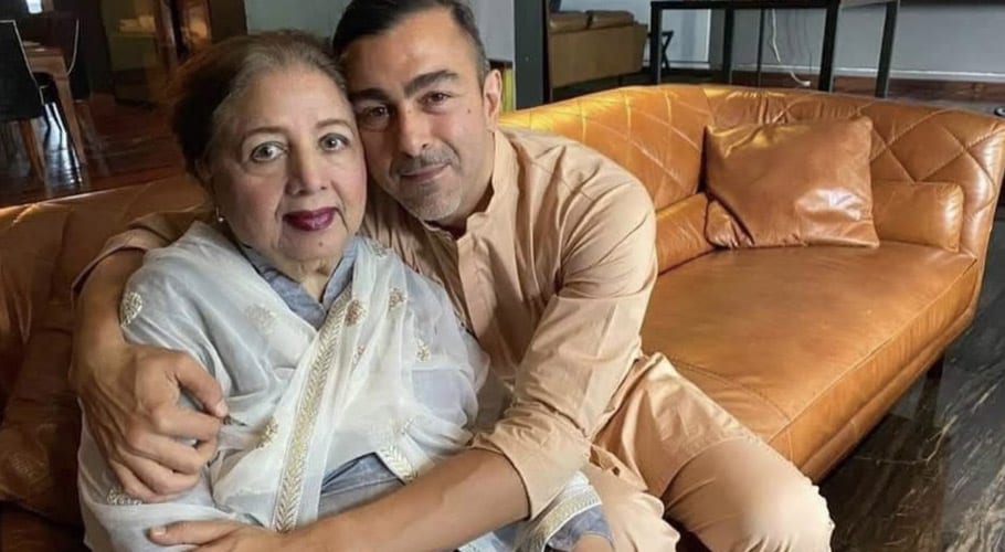 اپنی والدہ نیلو بیگم کے انتقال کے بعد میرے لیے دنیا بے معنی ہوگئی ہے۔اداکار شان