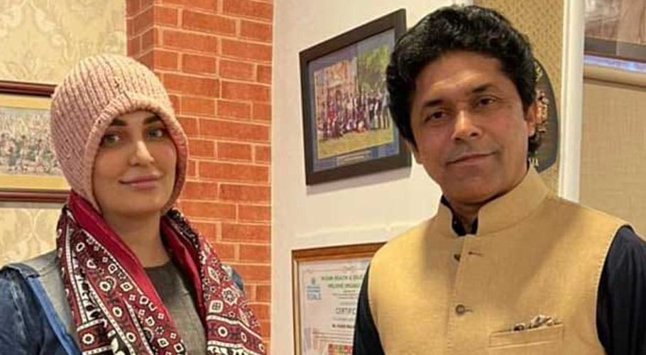 معروف ٹرانس جینڈر اداکارہ و ماڈل رمل علی نے پی ٹی آئی میں شمولیت اختیار کرلی