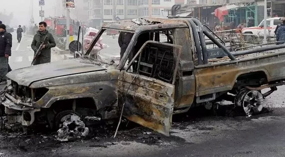 افغانستان کے صوبہ اورزگان میں گاڑی دھماکے سے تباہ،ایک ہی خاندان کے 10 افرادجاں بحق