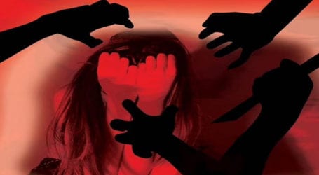 کراچی،2سال قبل13سالہ بچی سے اجتماعی زیادتی کا کیس،عدالت نے 6 ملزمان کو بری کردیا