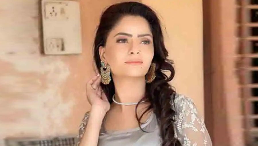 فحش فلمیں بنانے کا الزام، بھارتی اداکارہ گیہانا واسستھ پر مقدمہ درج