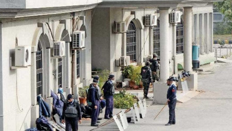 اسلام آباد ہائیکورٹ،غیر قانونی تعمیرات اور عوامی مقامات پر وکلا کے چیمبرز گرانے کا حکم