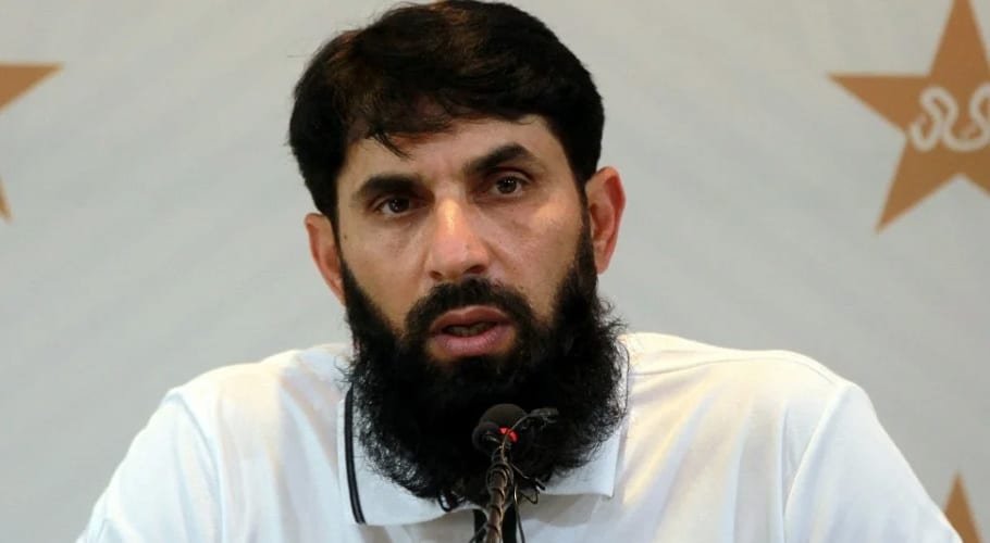 پاکستان نے کسی 12 نمبر کی ٹیم کو نہیں، جنوبی افریقہ کو ہرایا۔مصباح الحق