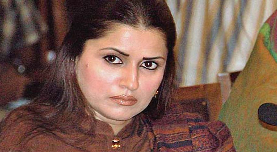 Shazia Marri criticizing the PTI government