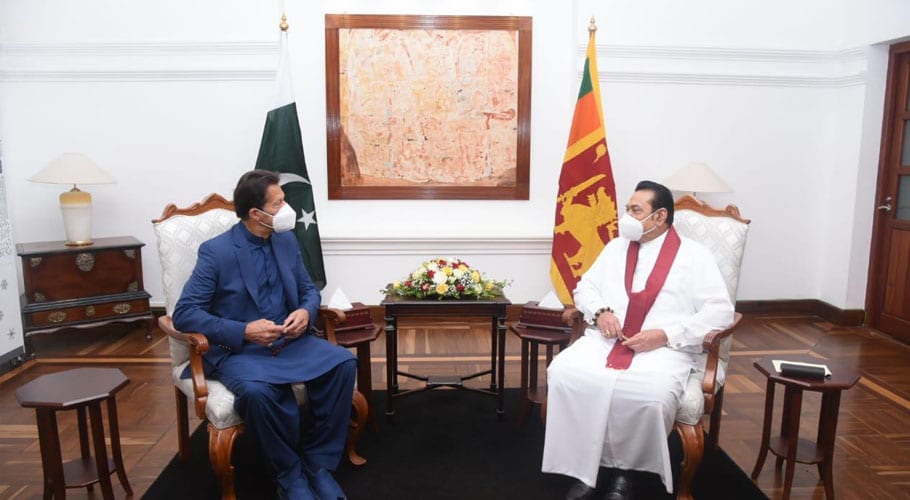 وزیراعظم عمران خان کی سری لنکن ہم منصب سے ون آن ون ملاقات، تعاون بڑھانے پر اتفاق