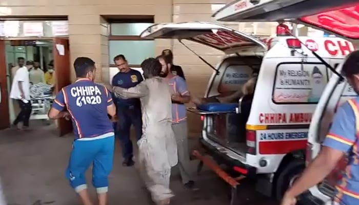 شیر شاہ میں فیکٹری کی چھت کیسے گری ؟اصل حقائق سامنے آگئے