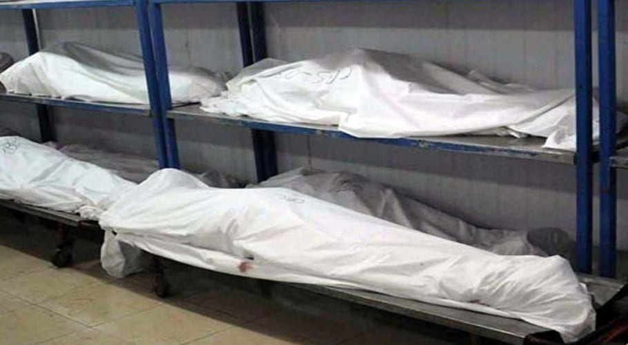 بورے والا، تیزرفتار کار اور ٹرک کا خوفناک تصادم، ایک ہی خاندان کے 8افرادجاں بحق