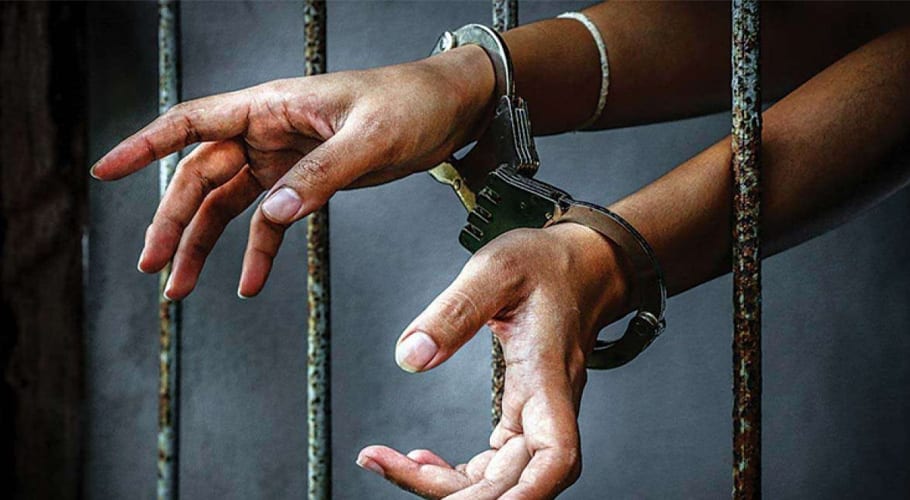 بھلوال میں محکمۂ اینٹی کرپشن کی کارروائی، رشوت لینے پر اے ایس آئی رنگے ہاتھوں گرفتار