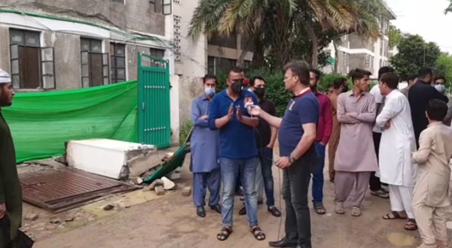 residents protest against CDA operation