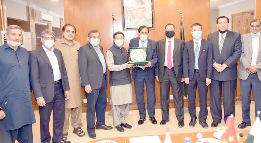 CHINESE CONSUL GENERAL VISITS FPCCI