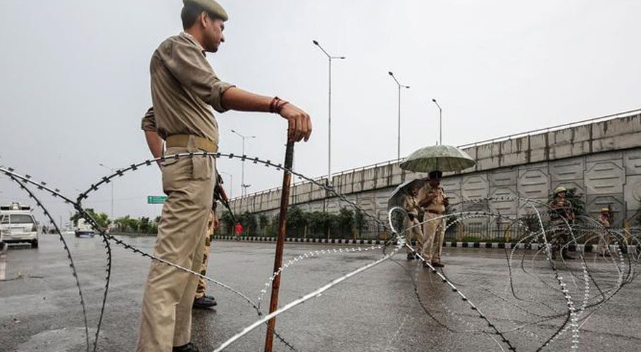 مقبوضہ جموں وکشمیر کے 11اضلاع میں کل سے کرفیو نافذ کرنے کا فیصلہ
