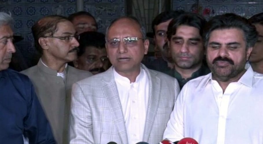 اسٹیئرنگ کمیٹی کا اجلاس، سندھ میں15روز کیلئے اسکول بند کرنے سے متعلق فیصلہ آج ہوگا