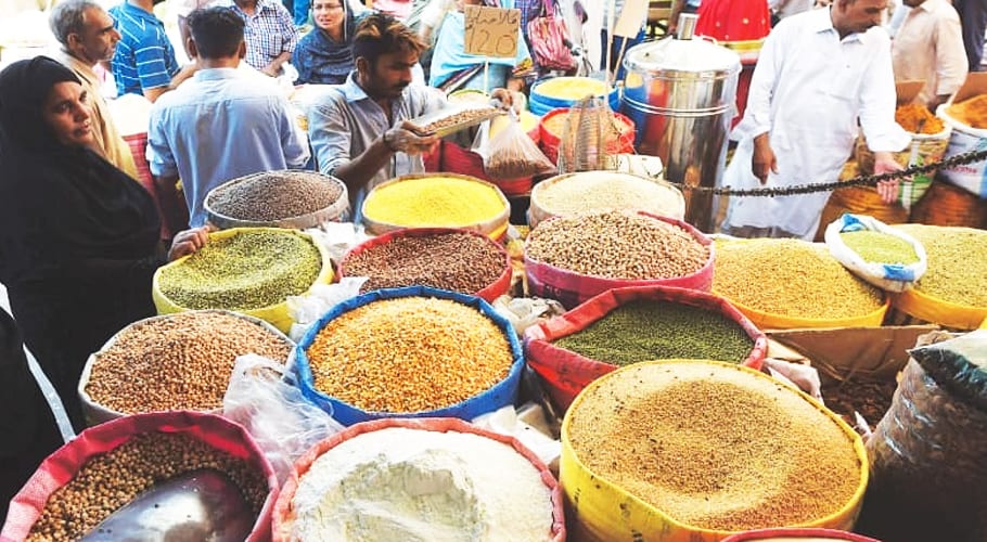 جرمانوں پر ہول سیلرز سراپاء احتجاج، کل ہڑتال کا اعلان کردیا