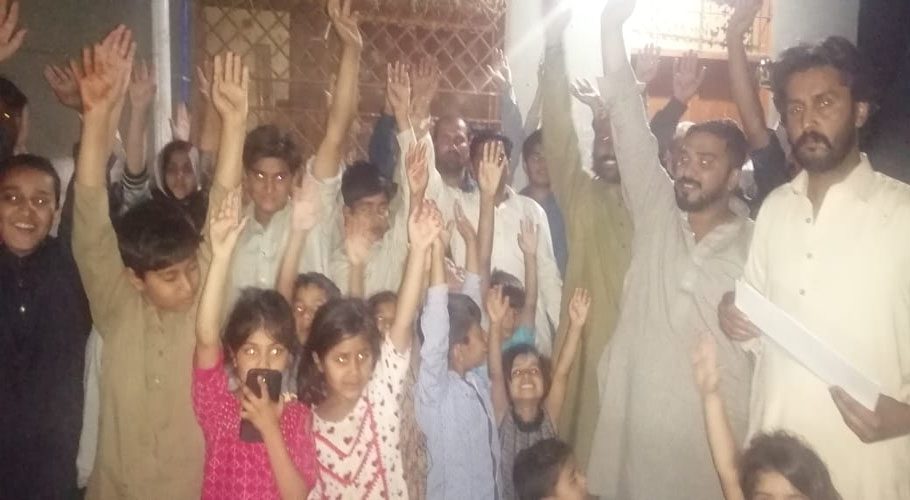 mafia hired a court bailiff to occupy a house in Rawalpindi