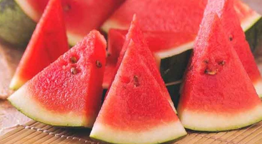 گرمیوں میں تربوز کا استعمال اور اس کے طبی فوائد