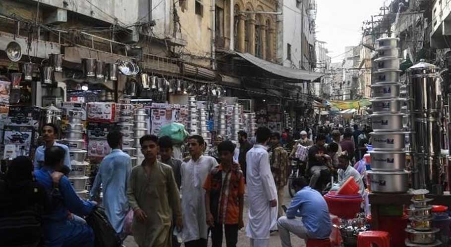 عید کی شاپنگ کرنے والوں کے لئے خوشخبری، تاجر برادری کا یکم مئی پر مارکٹیں کھلی رکھنے کا فیصلہ