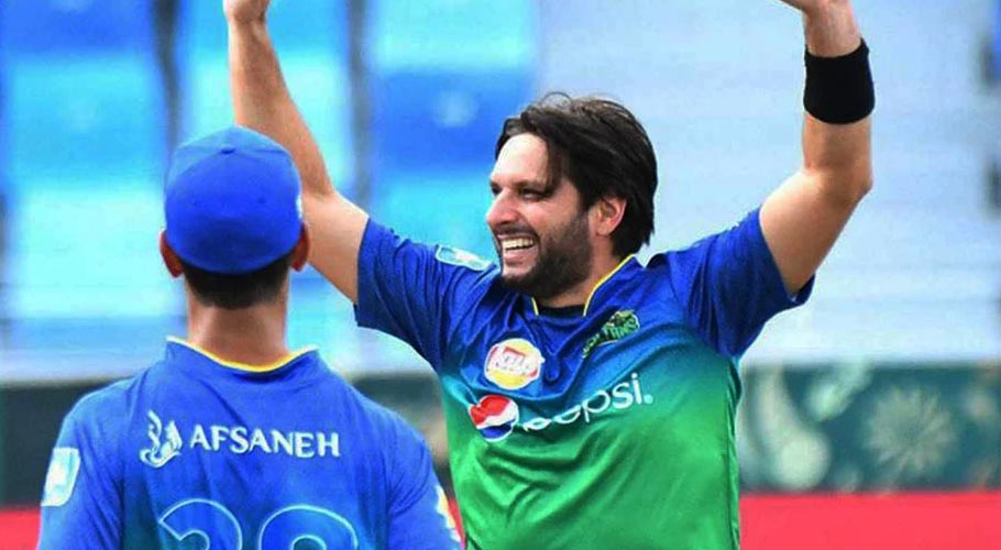 شاہد آفریدی کمر کی انجری کے باعث ایچ بی ایل پی ایس ایل 6 سے باہر
